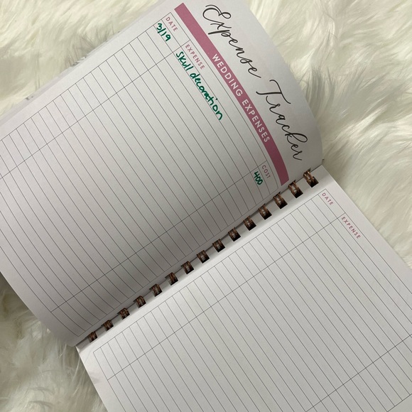 Wedding Planner Expense Budget Tracker Bride To Be Notebook - Picture 3 of 3